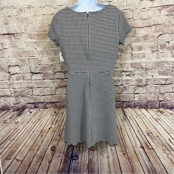 GAP Blue Gingham Print Short Sleeve Dress - Picture 3 of 10